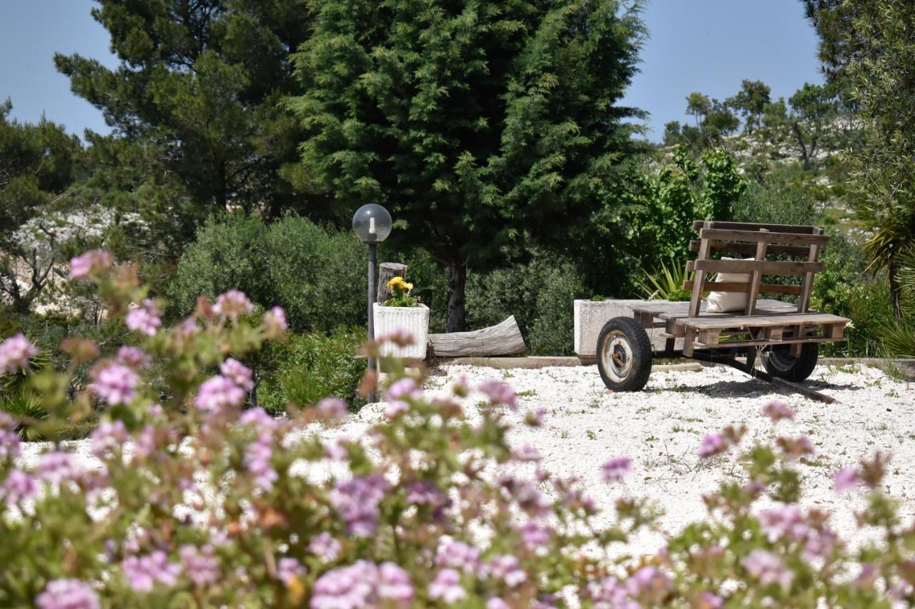 Terre D'Amore - For Couples Hotel Ostuni Kültér fotó