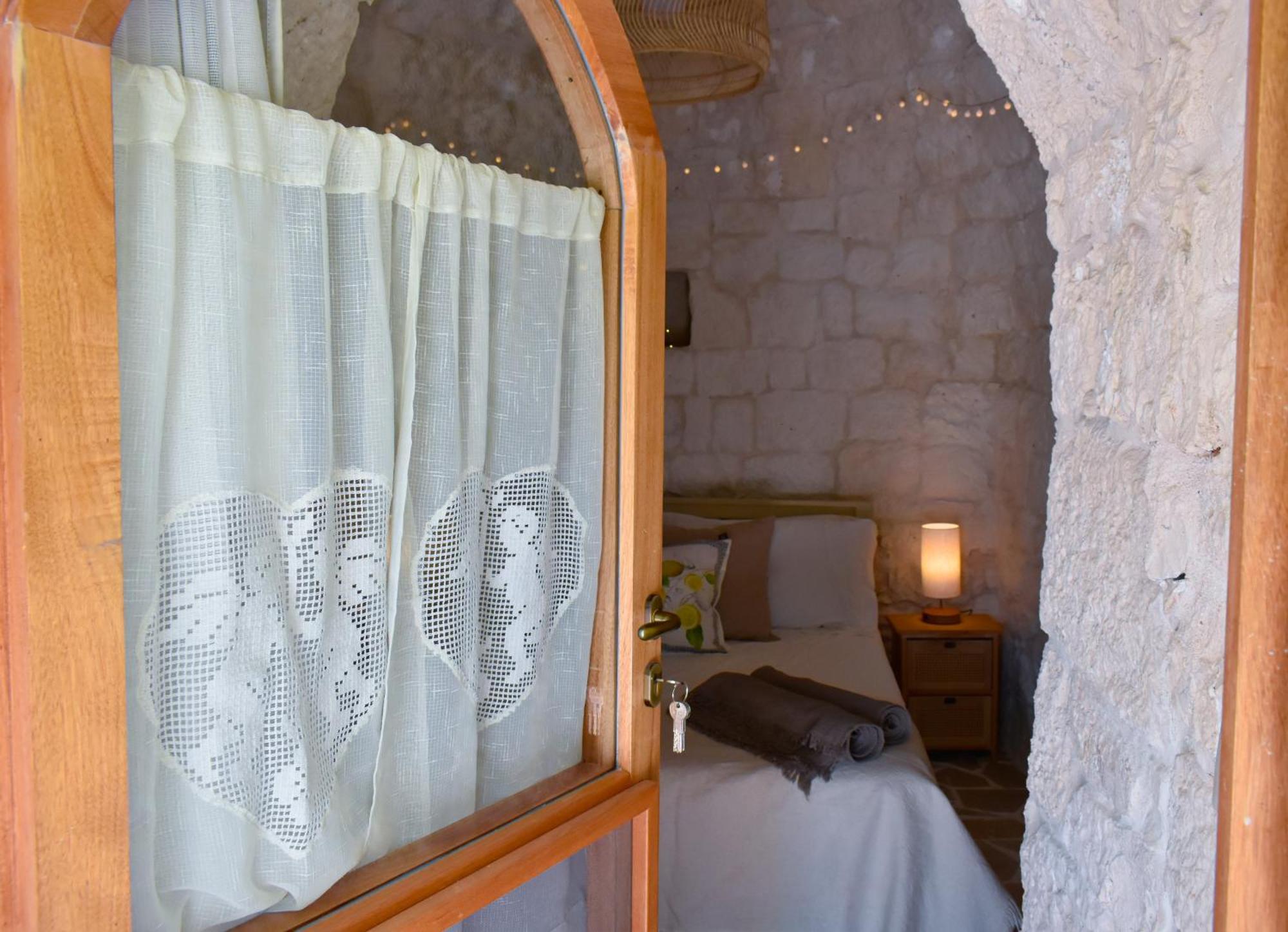 Terre D'Amore - For Couples Hotel Ostuni Kültér fotó